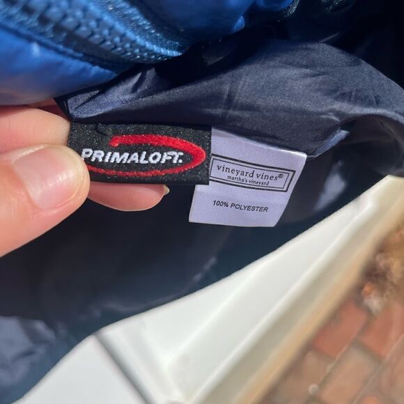 Vineyard Vines Lightweight Quilted Puffer Coat - Picture 4 of 9